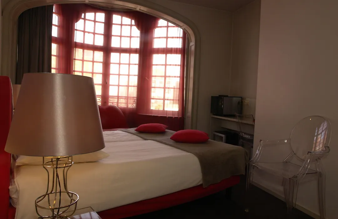 Monty Small Design Hotel-1
