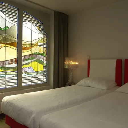 Monty Small Design Hotel-3